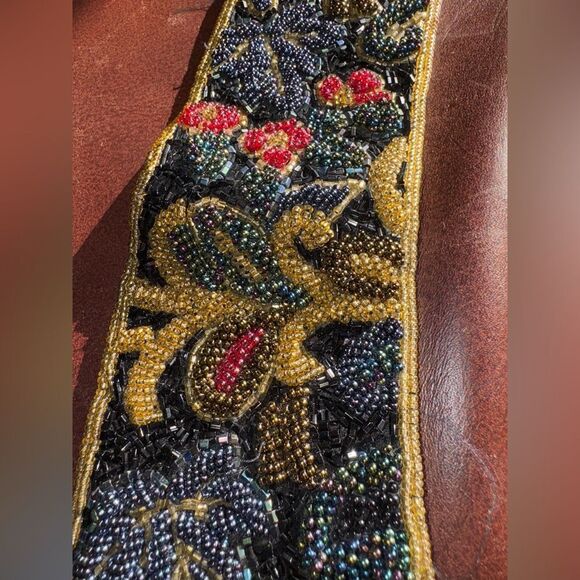 Courtenay Black Beaded Floral Belt asst colored Glass Beads hook n loop SZ 32-34 main image 10